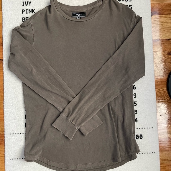 Forever 21 Mens Long Sleeve - Picture 3 of 3
